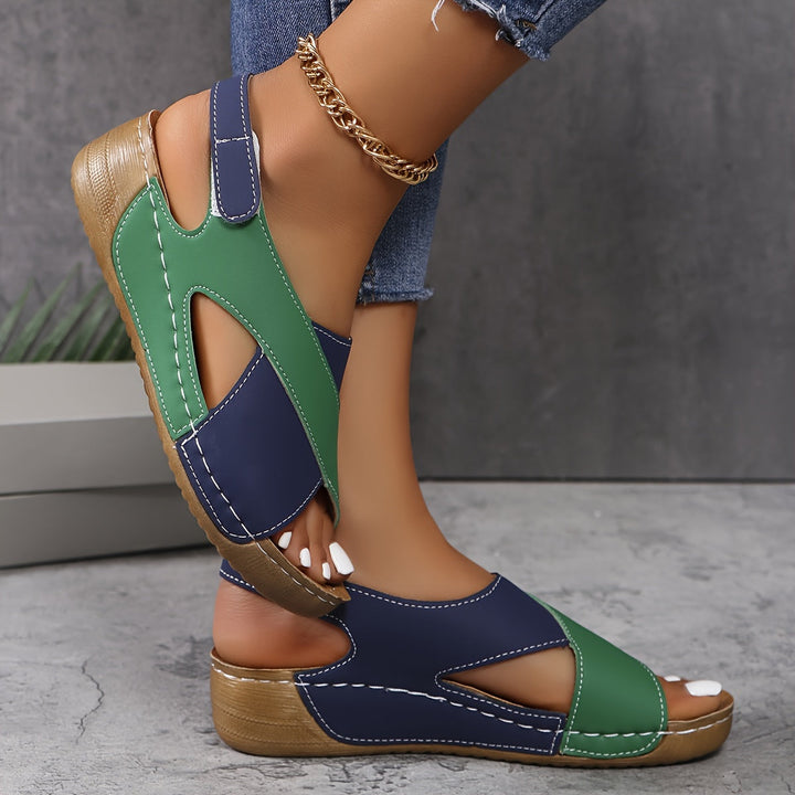 Ainsley | Women&