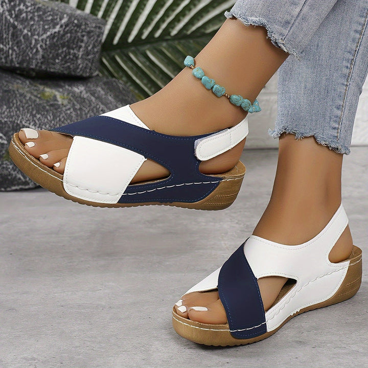 Ainsley | Women&