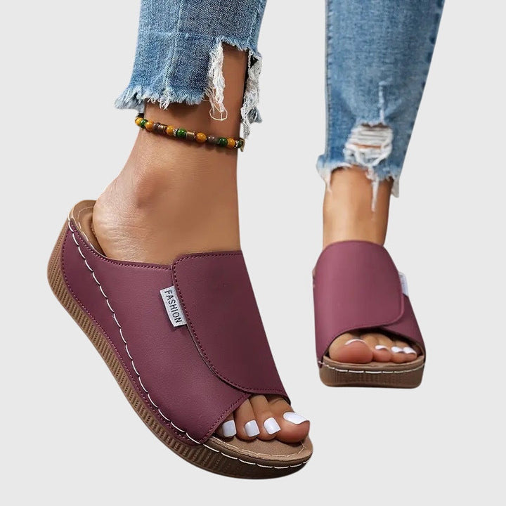 Esther | Women&