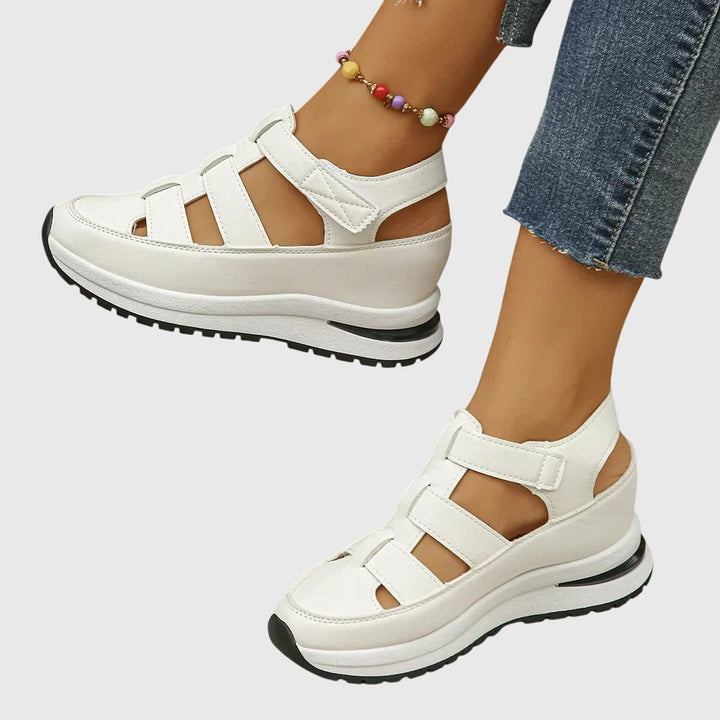 Judy | Women&