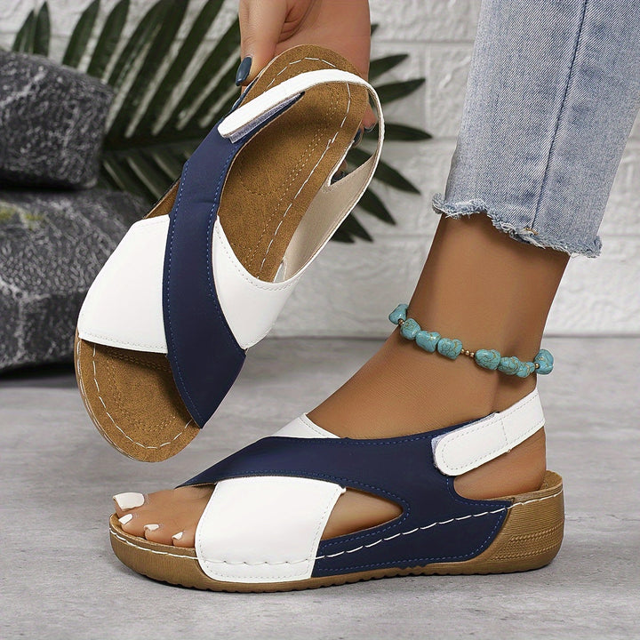 Ainsley | Women&