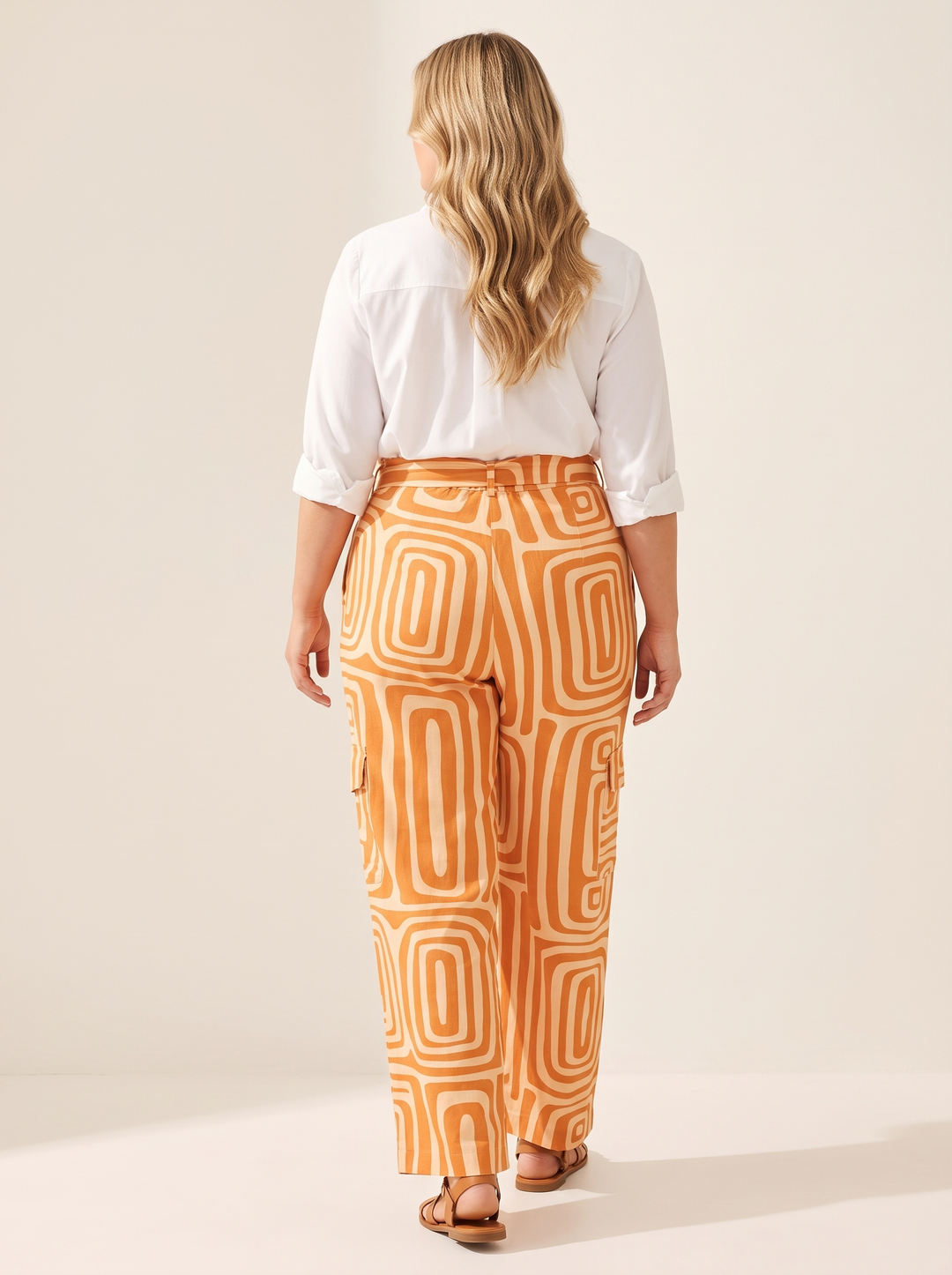 Geometric print two-piece set back view